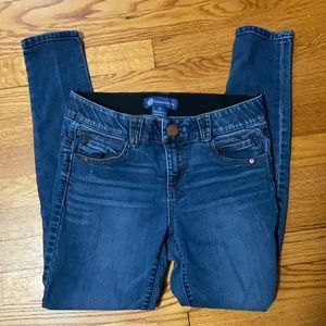 Democracy “Ab” solution jeans size 6